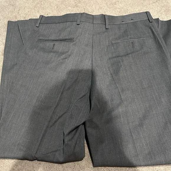 Express Gray Producer Dress Pants 32x30 - Picture 3 of 5